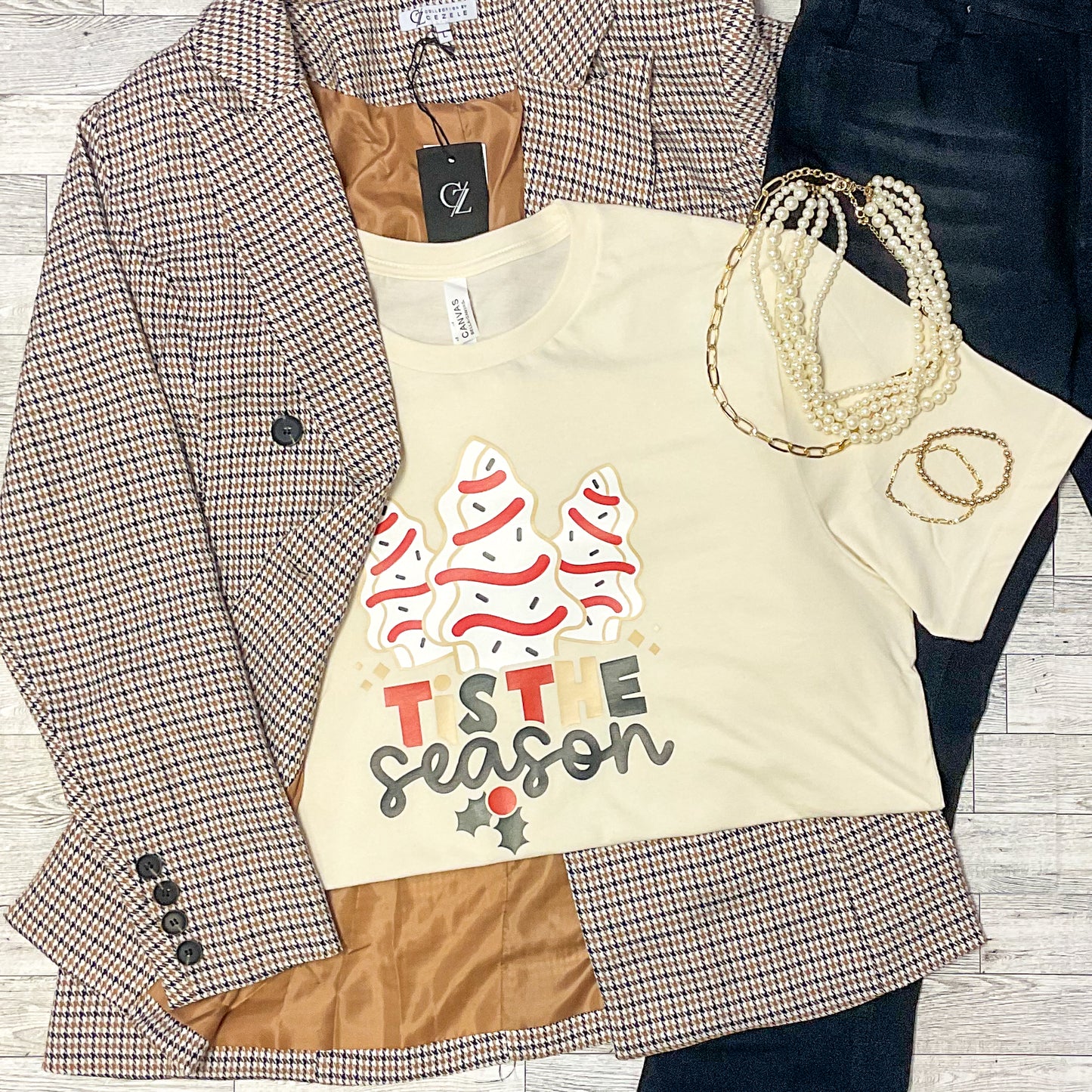 'Tis the Season Tee